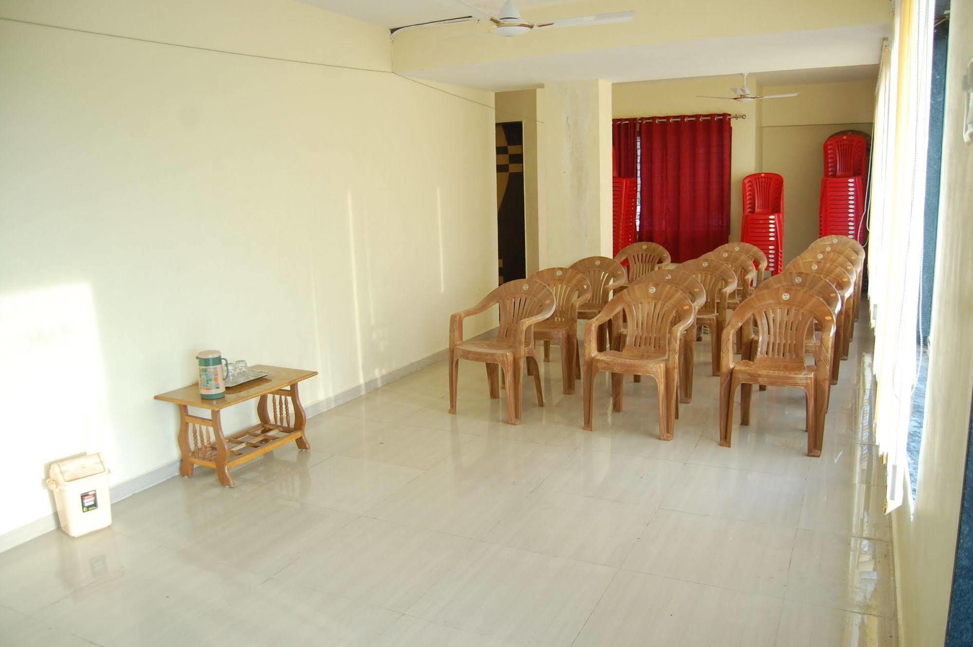 Hotel Sai Shraddha Shirdi Luaran gambar