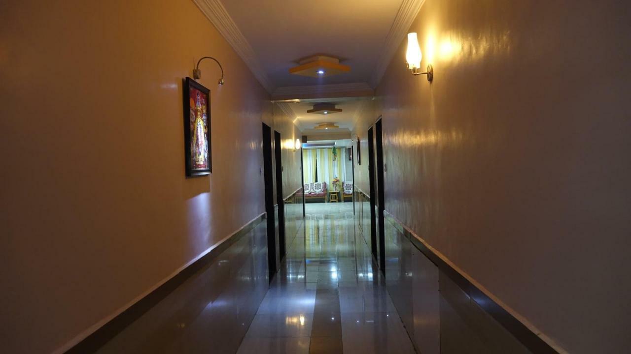 Hotel Sai Shraddha Shirdi Luaran gambar